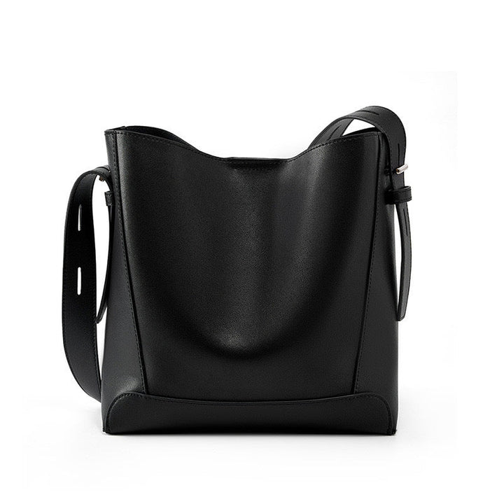 Bolsa Bucket Oversized de Couro Genuíno para Transversal e Ombro