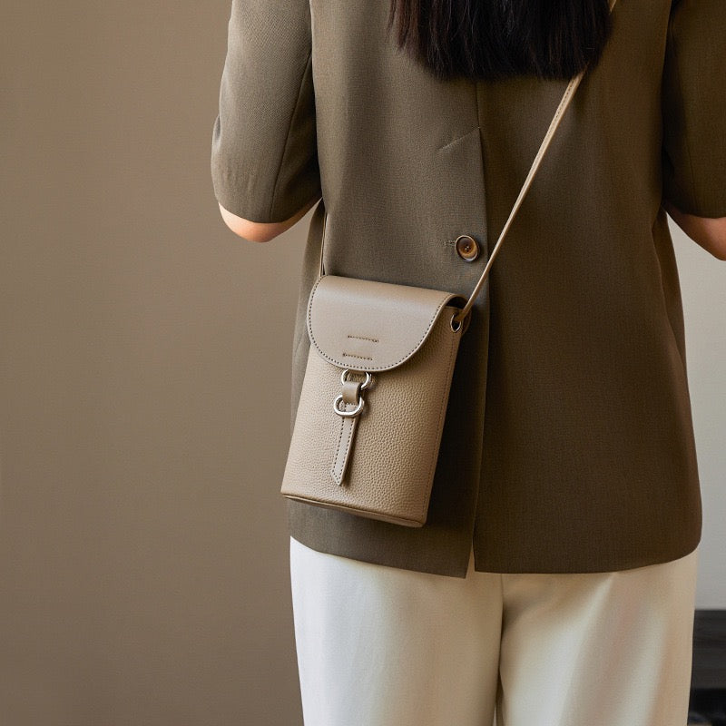 Bolsa de Telefone Mini Transversal em Couro Legítimo