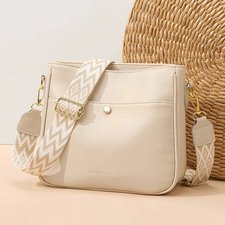 Juliet | Bolsa de Ombro em Couro Refinado