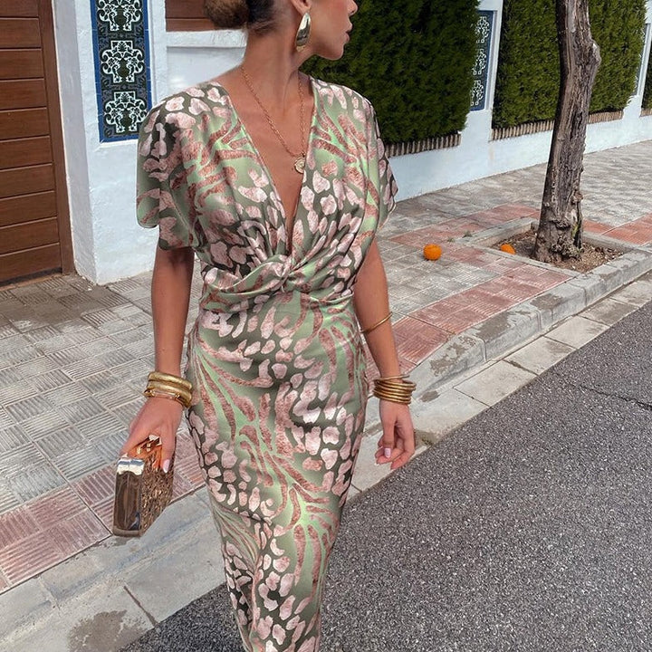 Kelsey - Vestido longo com decote em V e detalhe torcido